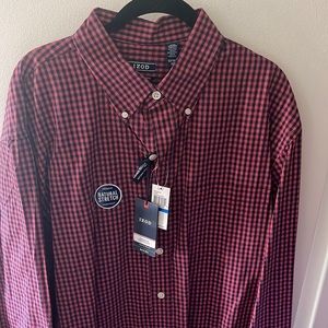 Izod Men’s Gingham Button Down Shirt XLT
